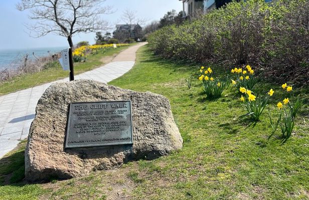 Newport Cliff Walk Guided Tour