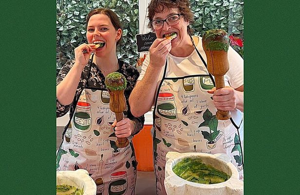 Pesto and walnut mortar sauce with World Champion and Ligurian Menu