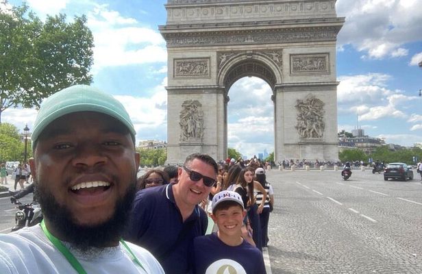 DIY in Paris Arc de Triomphe Orsay Notre Dame and 24H Transport