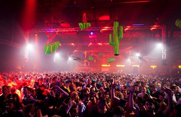 Berlin Techno Warm-Up Crawl 