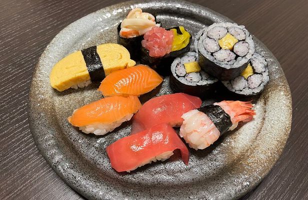 Sushi Making Class in Sapporo