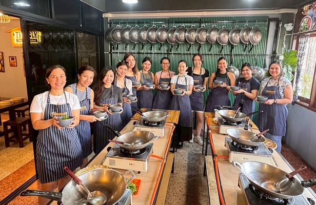 Afternoon Thai Cooking Workshop 4 Dishes with Certificate