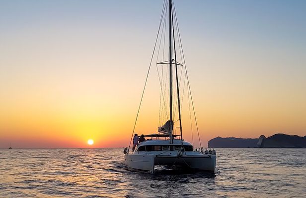Kissamos Catamaran Sunset relaxation