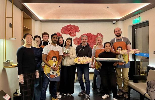 Dumpling Making Workshop with Meal and Tea in Beijing