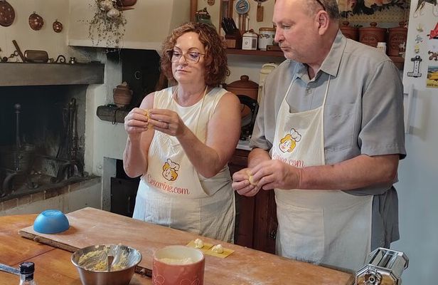 Authentic Tuscan Pasta Class in a Local Home in Pistoia