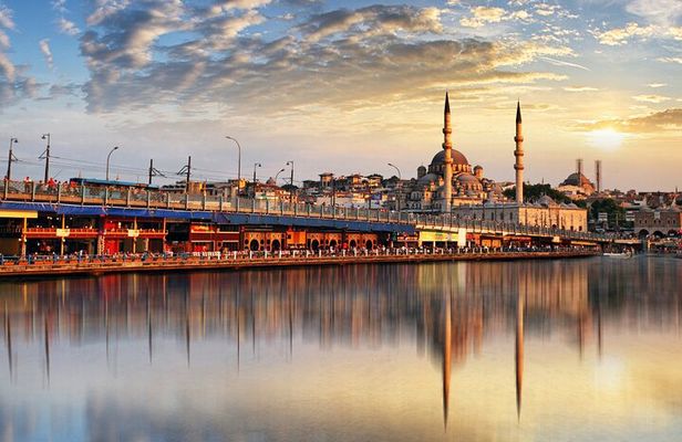 Hagia Sophia and Blue Mosque Tour with Optional Basilica Cistern