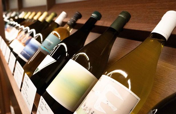 Discover Japanese Wine (not Sake): Guided Tasting in Tokyo