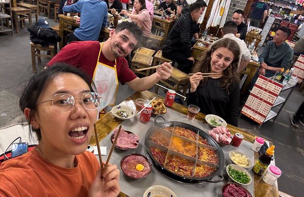 Chengdu Hotpot Tasting Experience with Stories and Culture