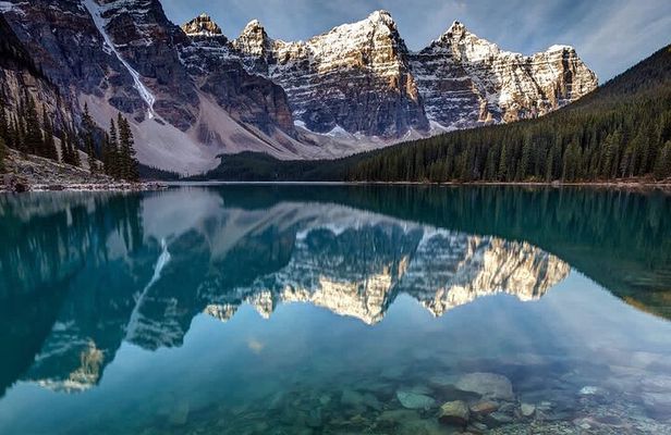 Banff Three Iconic Lakes and Johnston Canyon Day Tour