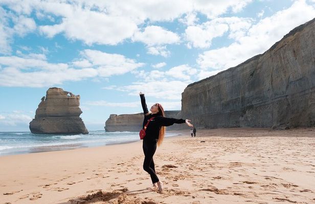 12 Apostles, Otways & Great Ocean Road Day Tour - 8 person max