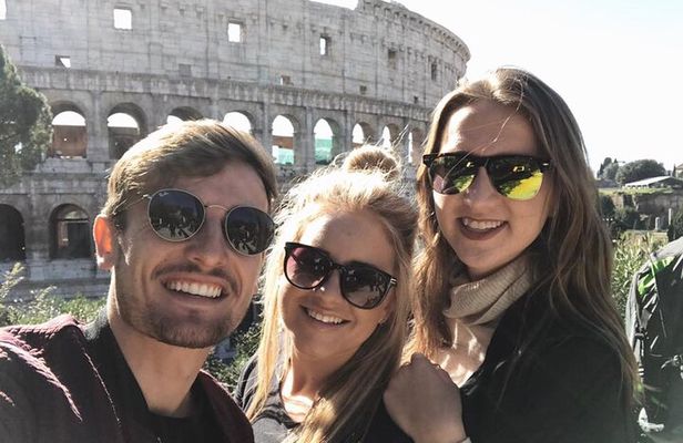 Colosseum Rome Entry with Audio Guide and Unlimited Time Access