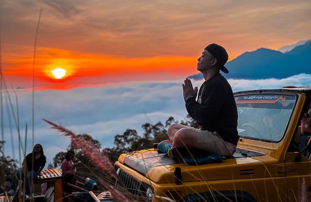 Batur Volcano Jeep Sunrise & Black Lava Experience All included