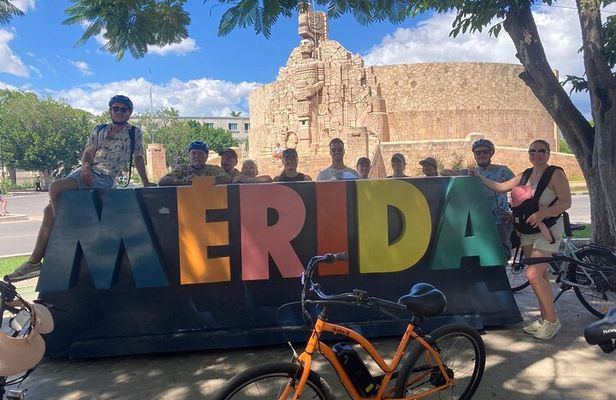 Merida : Historical and Cultural Tour by Electric Bicycle