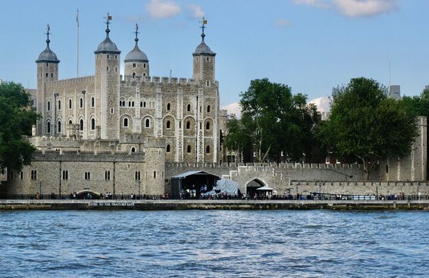 London Half Day Tour by Foot, Bus, Tube & Boat