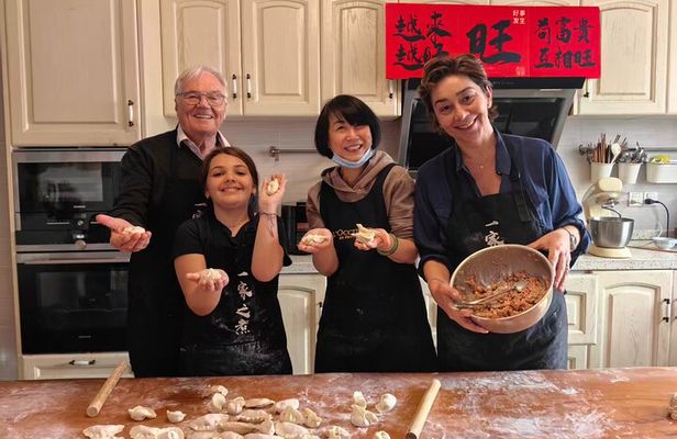 Private Home Cooking Class (choose the Chinese dishes you like)