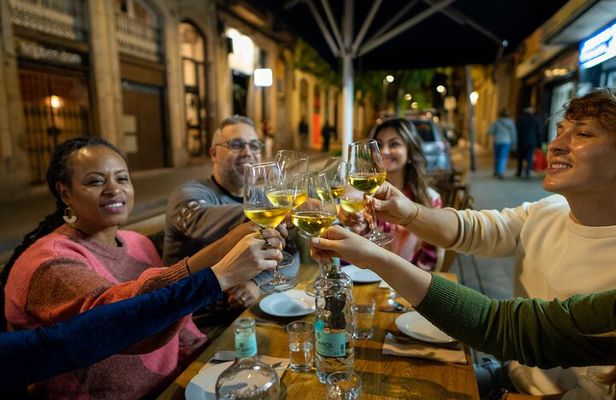 Barcelona Poble Sec Tapas & Wine Tour