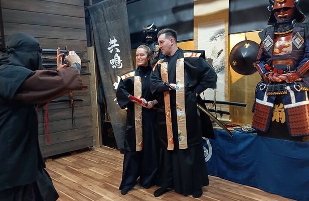 Kunoichi Samurai Shuriken & Legacy Garb Seminar - Tokyo, 60 min
