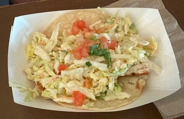 Hawaiian Food Tour by Bike in Oahu