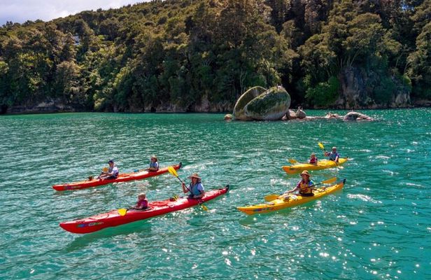 Paddle in Abel Tasman and Pedal the Great Taste Trail