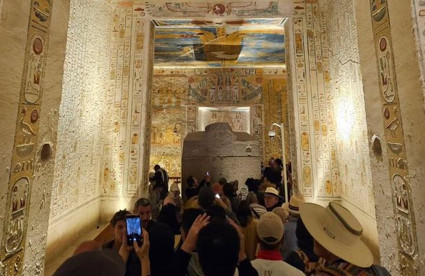 Luxor-Day Tour Valley of Kings, Hatshepsut Temple ,Karnak&Memnon