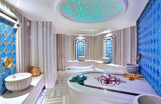 Istanbul: Private Turkish Bath, Foam, Massage, Pool in Taksim