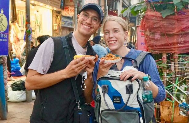 Old Delhi Food Tour: 8 Tastings & Tuk-Tuk Ride with Local Expert