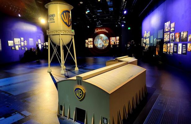 Warner Brothers Studio VIP Tour and Hollywood Highlights