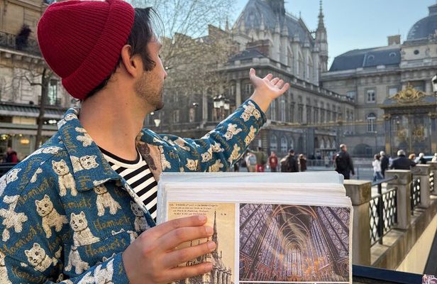 Private Tour of Central Paris: Icons, Secrets & Hidden Gems