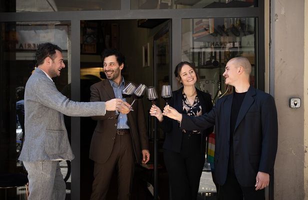 Florence Wine and Gourmet Food Tasting with a Sommelier