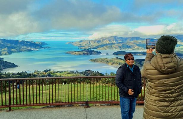 1/2-day Christchurch Scenic Highlights (Small Group Tour) 