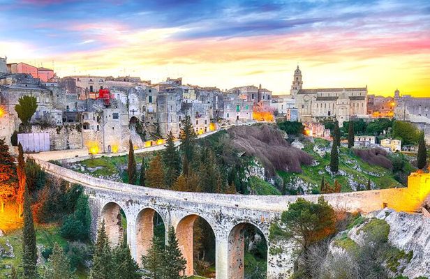 Murgia Tour : Gravina, Altamura and Trani by bus with tasting