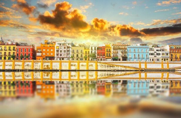 Tapas in Triana: Authentic Food & Culture Tour in Seville