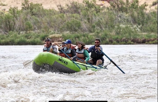 Half Day Guided Whitewater Rafting in Moab