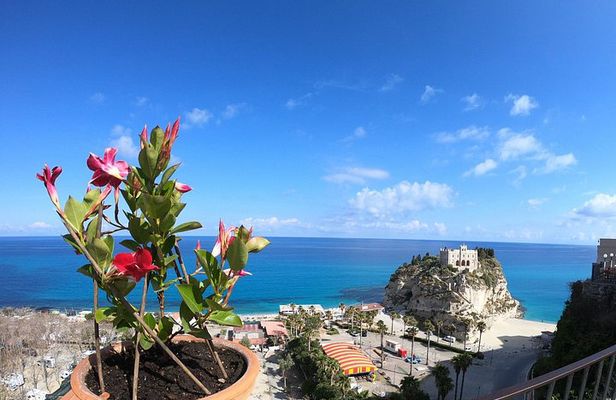Walking Food & Drinks Tour Tropea