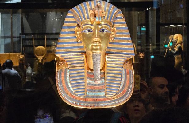 Private VIP Giza Pyramids, Sphinx & New Grand Egyptian Museum GEM