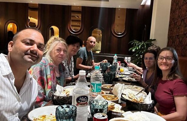 1 Day Delhi Sightseeing Tour by Car Explore Iconic Landmarks