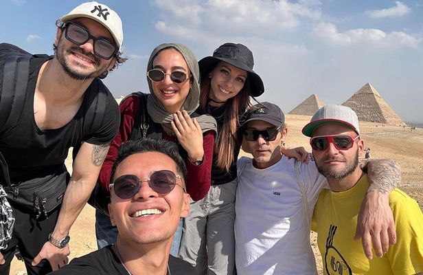 Cheap Day Tour Giza, Pyramids,Khufu ,Menkaure Memphis, Saqqara