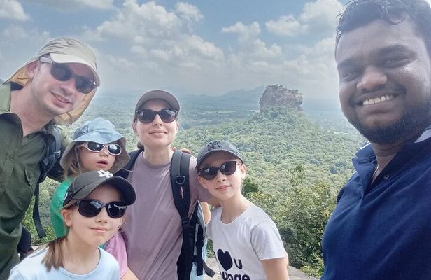 8 Day Private Sri Lanka Highlights Tour