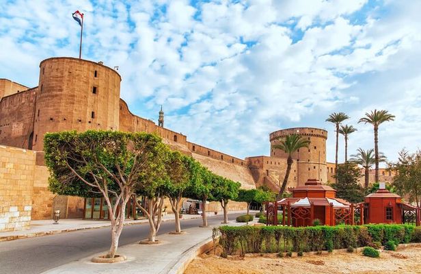 Private Guided Cairo Tour, Egyptian Museum, Citadel and Old Cairo