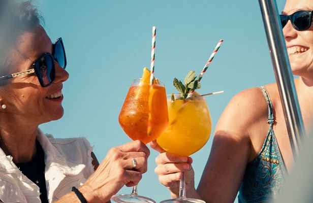 Sunset Sailing in Barcelona with Cocktails & Tapas