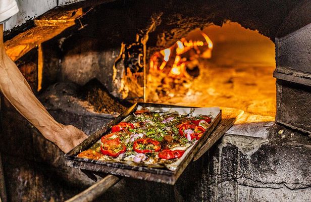 Souk Secrets Food Tour with 15+ Tastings