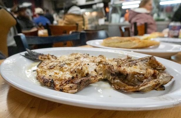 Astoria Queens Guided Food Tour with 5 Tastings & Drinks Add-On