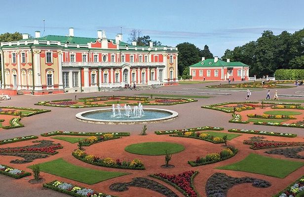 Tallinn Private Half Day Tour from Cruise Port