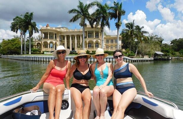 2 Hour Dolphin and Sightseeing Tour