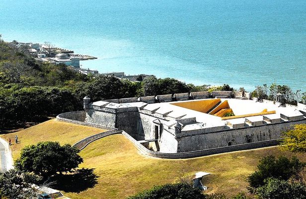 Private Tour Campeche Fortified City & Jipijapa Cave Workshop