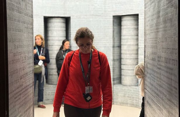 Krakow: Salt Mine Wieliczka & Lunch & Schindler’s Factory Tour