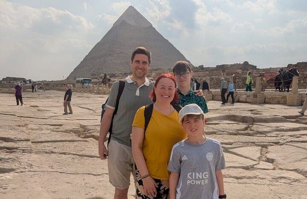 Special Private Tour to The Great Pyramid and Sphinx with Lunch