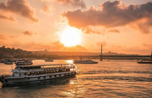 Tales and Truths: An Exclusive Walking Tour of Istanbul's History