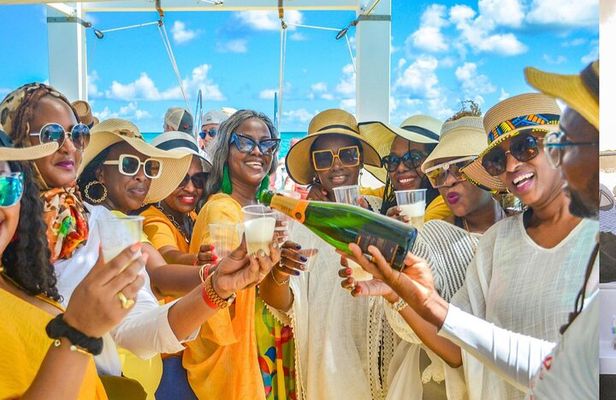 Punta Cana Snorkeling Entertainment Open Bar Music Booze Cruise