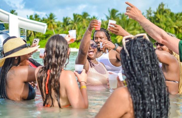 Punta Cana Snorkeling Entertainment Open Bar Music Booze Cruise 
